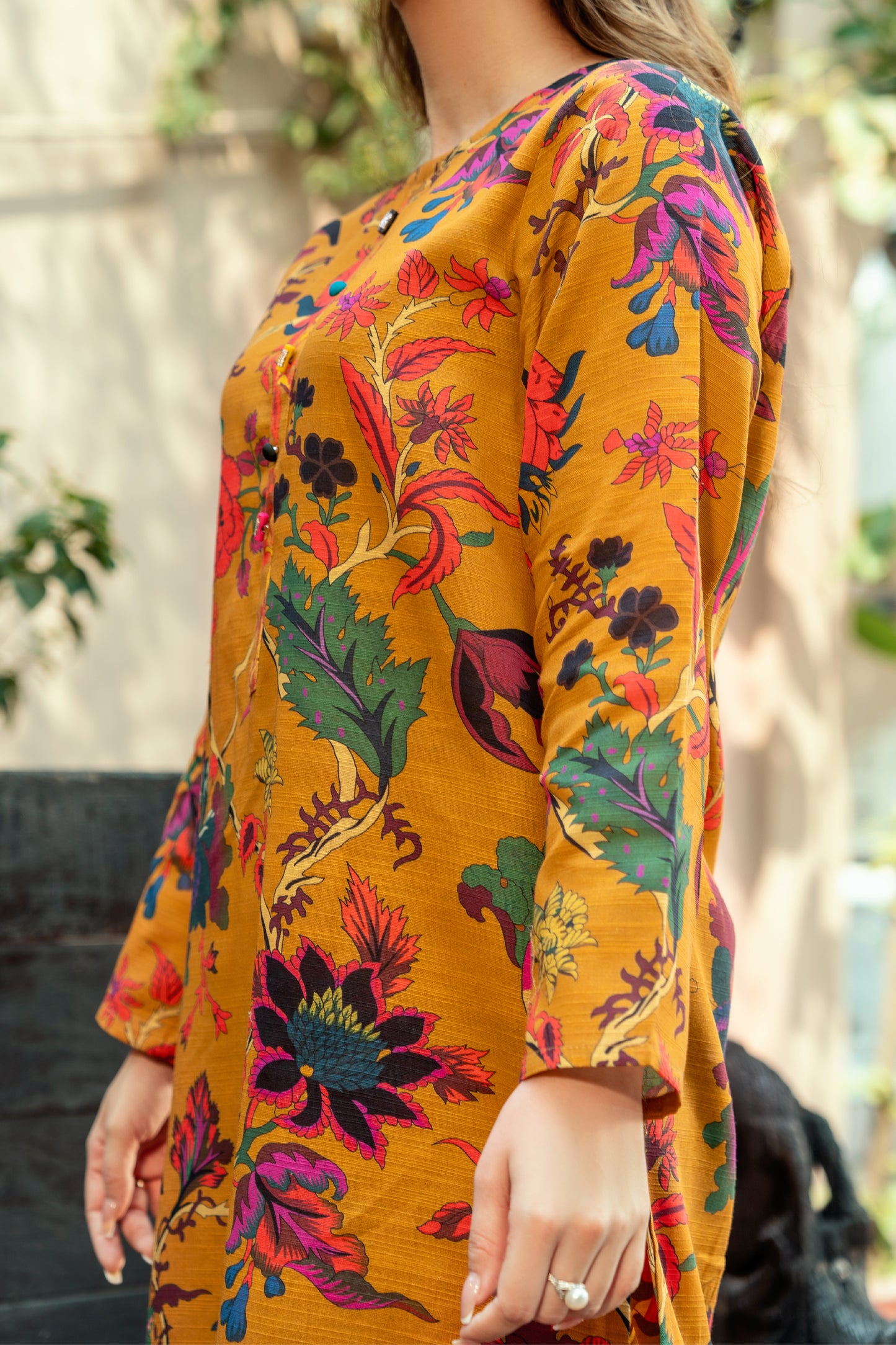 Mustard Rose