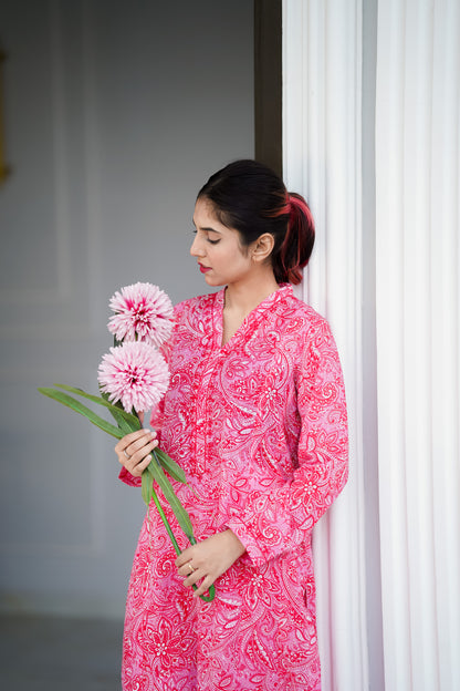 The Pink Paisley – Hot Pink Paisley Printed & Hand Embroidered Lawn 2-Piece Suit