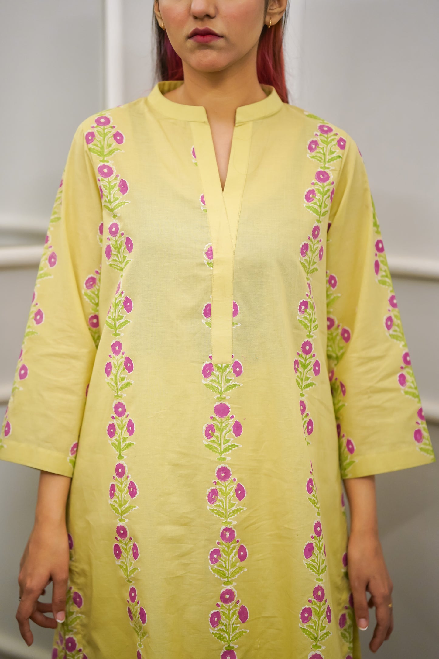 Bahar e Zard – Lemon Yellow Block Print Lawn 2-Piece Suit
