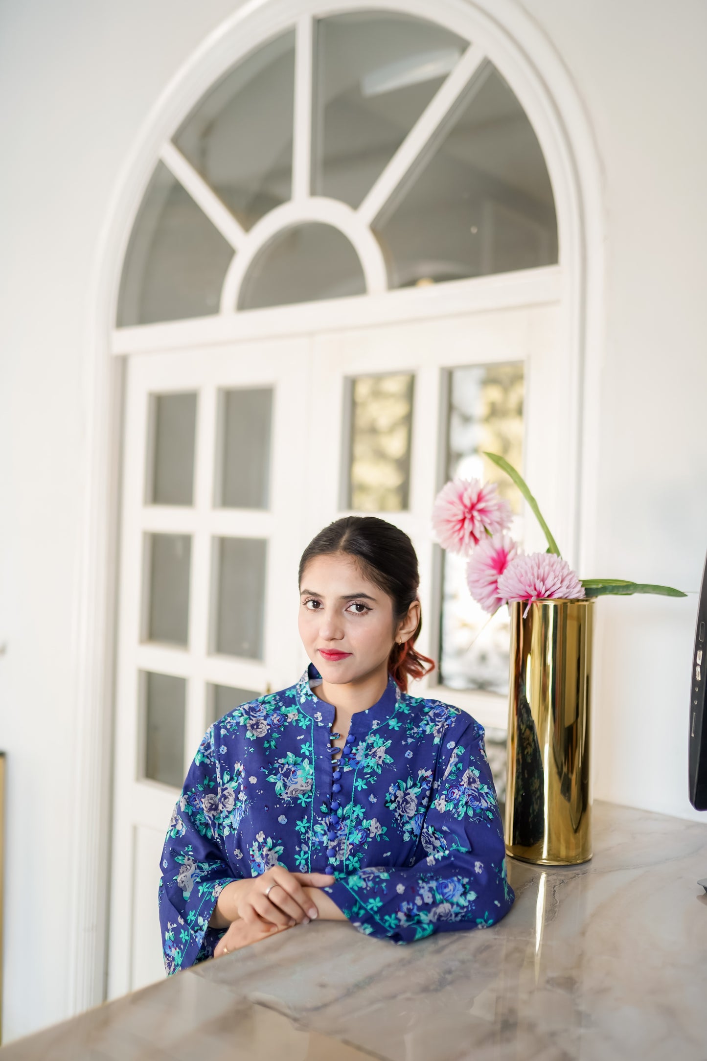 Neel Gul – Navy Blue Floral Printed & Hand Embroidered Lawn 2-Piece Suit