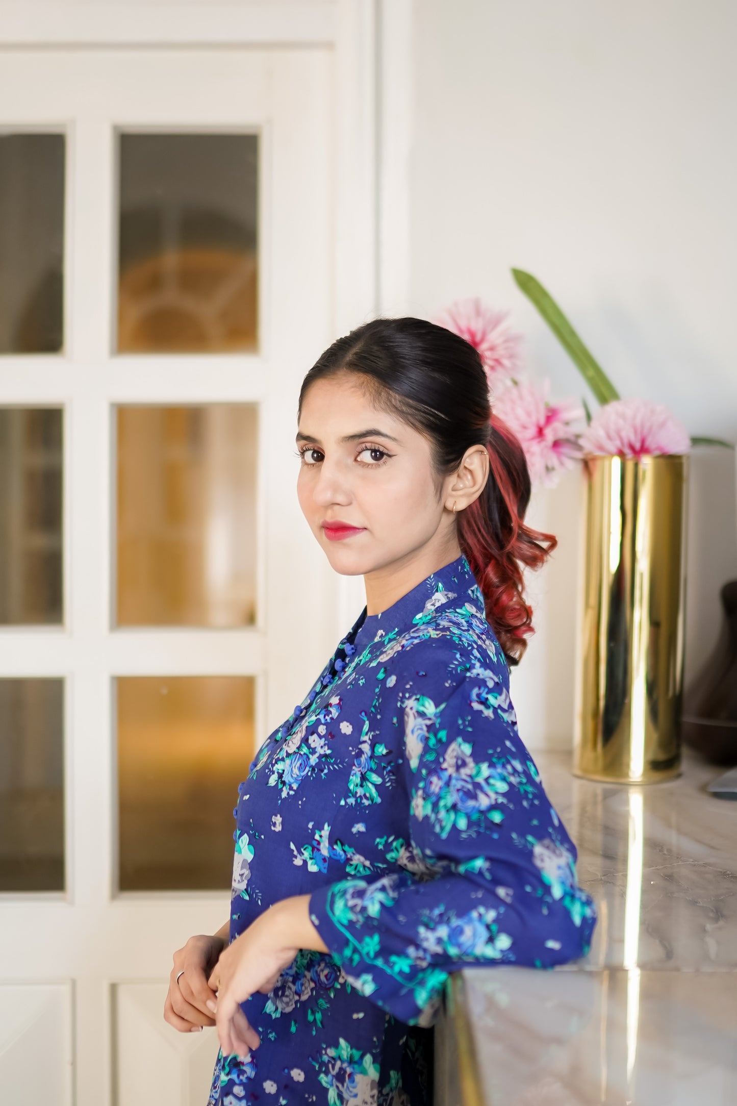 Neel Gul – Navy Blue Floral Printed & Hand Embroidered Lawn 2-Piece Suit