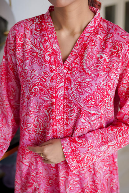 The Pink Paisley – Hot Pink Paisley Printed & Hand Embroidered Lawn 2-Piece Suit